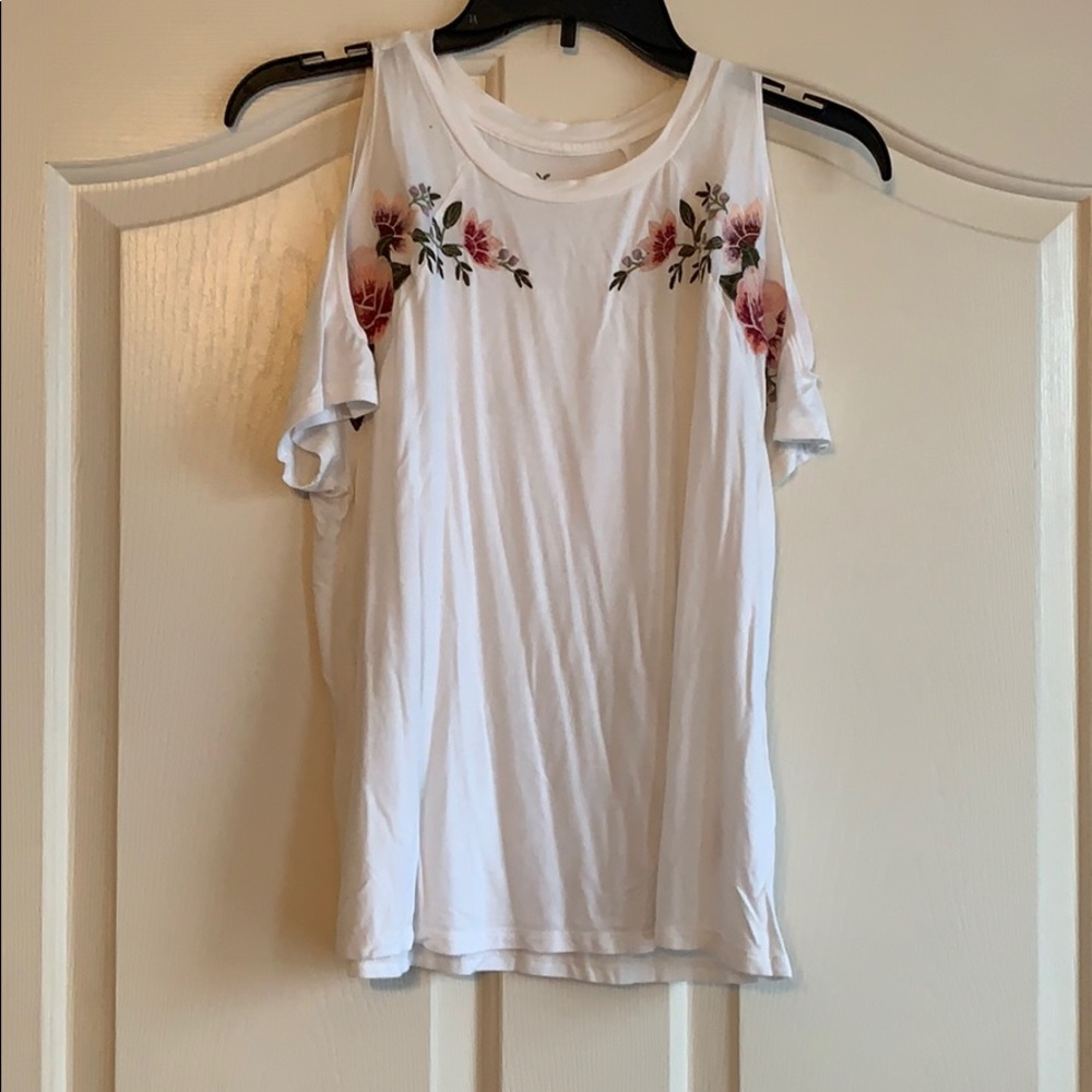 White American Eagle T- Shirt